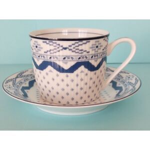 Beautiful vintage Japanese Yukiko Hanai by Mauui tea cup and saucer blue pattern